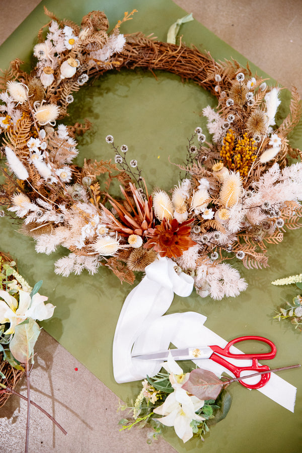 Festive Wreaths & Fizz Workshop