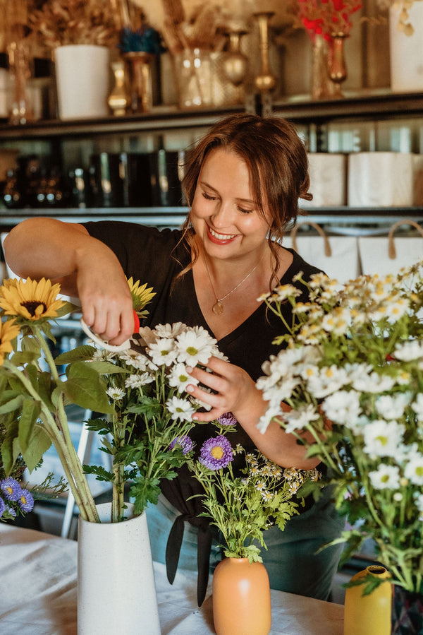 Fresh Flower Arrangements Workshop