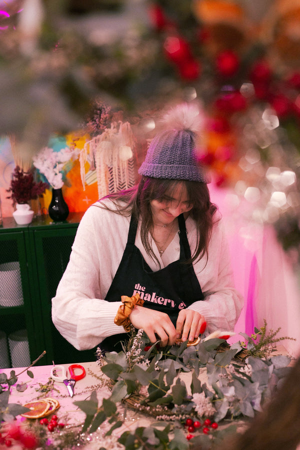 Festive Wreaths & Fizz Workshop - Home Studio Experience